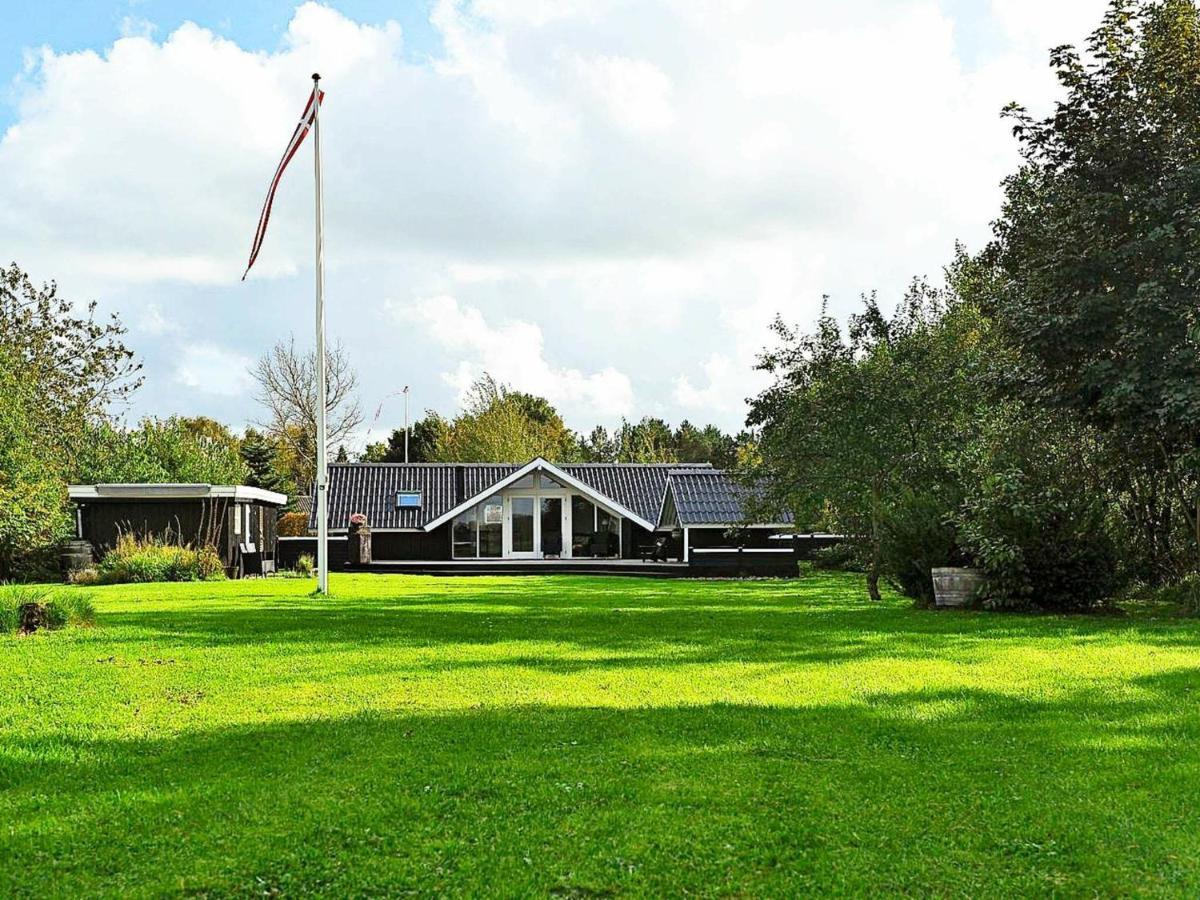 6 Person Holiday Home In Ansager Exterior foto